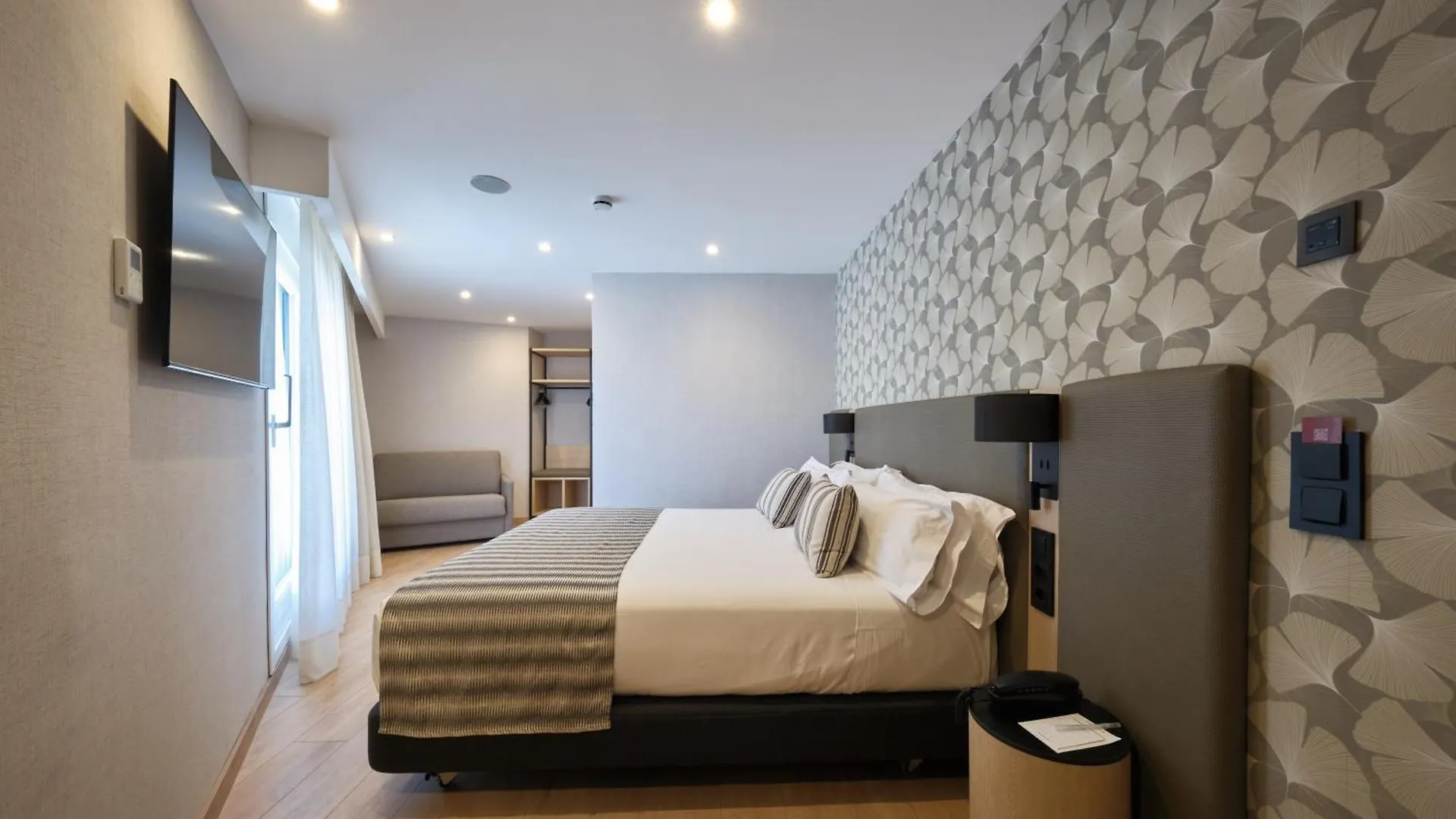 Catalonia Park Gueell Hotel Barcelona 3*,  Spain