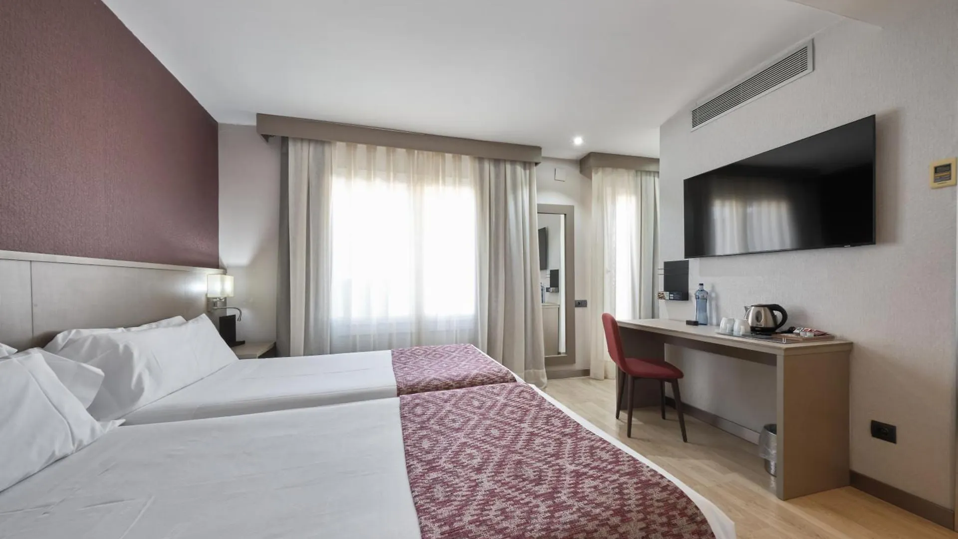 Catalonia Park Gueell Hotel Barcelona 3*,  Spain